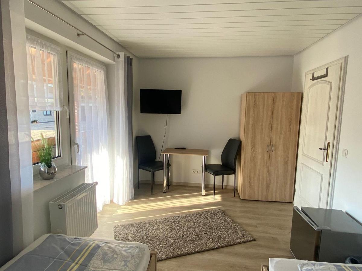 Privatzimmer Hoffmann Kaltenborn  ภายนอก รูปภาพ